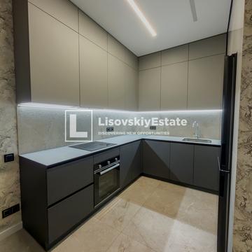 Жилянська вул., 68