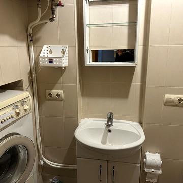 Озерна вул., 7