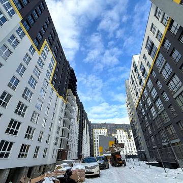 Залізнична вул., (Будинок 9)