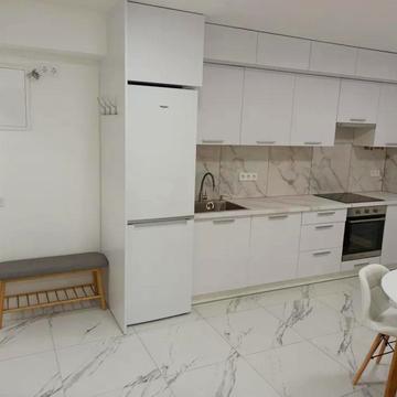 Космічна вул., 3