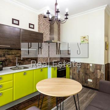 Андрія Верхогляда вул. (Михайла Драгомирова), 12