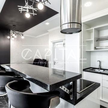 Лесі Українки бульв., 7-В