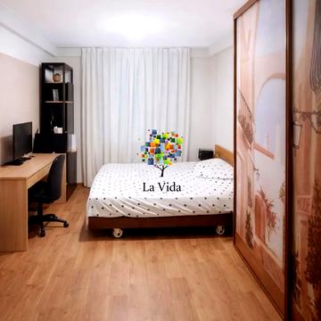 Героїв полку "Азов" вул. (Маршала Малиновського), 3