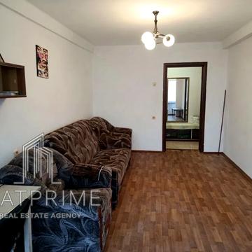 Петропавлівська вул., 6