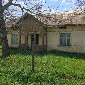 Івана Франка, 57