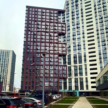 Віктора Некрасова вул. (Північно-Сирецька), 10