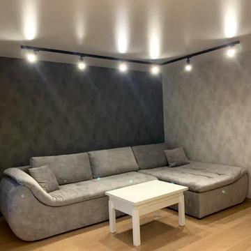 Небесної Сотні просп. (Маршала Жукова), 10/5