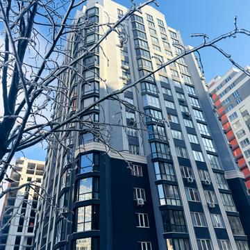 Університетська вул., 1-С