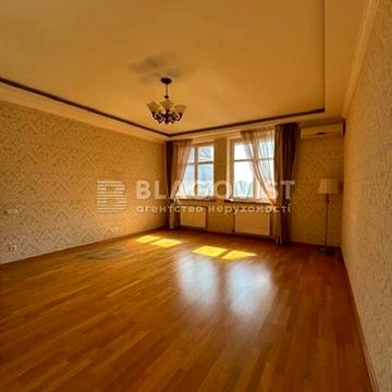 Євгена Коновальця вул. (Щорса), 32-Б