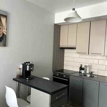 Вячеслава Чорновола просп. (), 69а