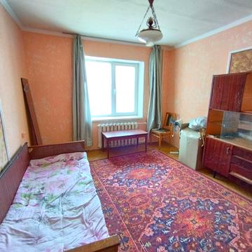 Героїв просп., 1