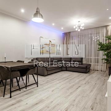 Антоновича вул. (Горького), 131