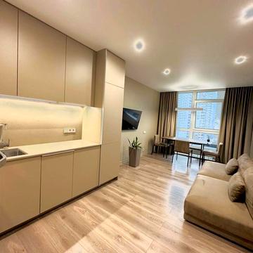 Джона Маккейна вул. (Івана Кудрі), 3-А