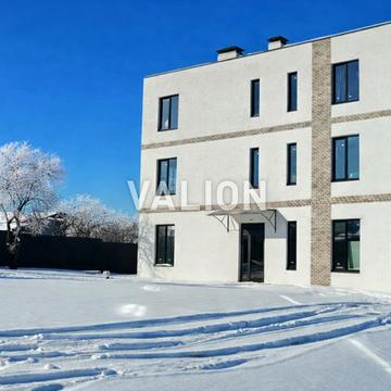 Чехова вул., (Будинок 1)