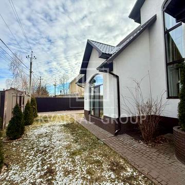 Молодіжна вул.