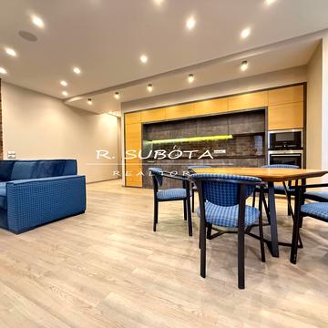 Сімферопольська вул., 2-Н