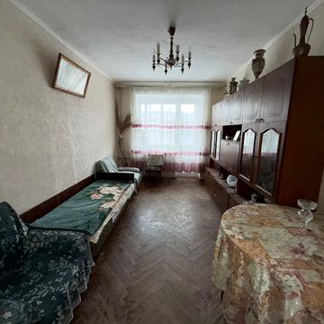 Білоруська вул., 17