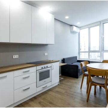 Каховська вул., 62-А