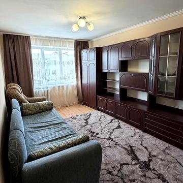 Олени Кульчицької вул., 11