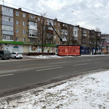 Соборна вул. (50 років Жовтня), 3