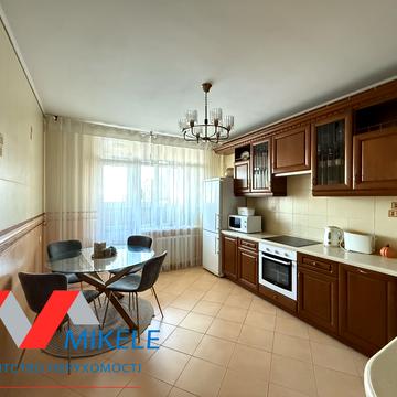 Голосіївський просп. (40-річчя Жовтня), 130/57