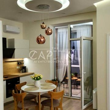 Бульварно-Кудрявська вул. (Воровського), 17