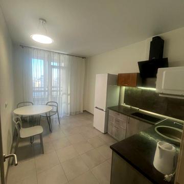 Каховська вул., 62-А