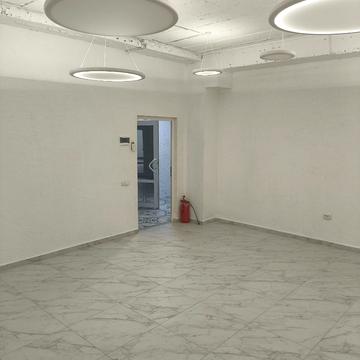 Дністровська вул., 2