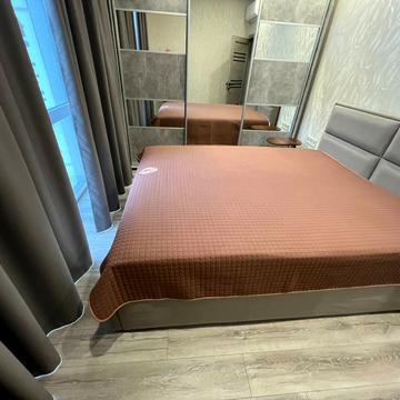 Добровольців пров., 21