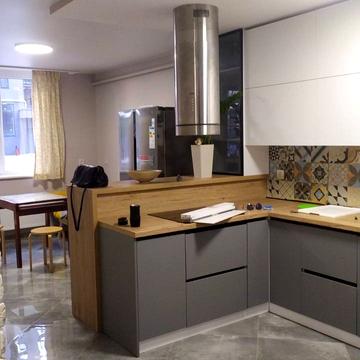 Зелена вул., 204б