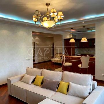 Предславинська вул., 31/11