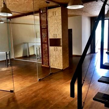 Січових Стрільців вул. (Артема), 2