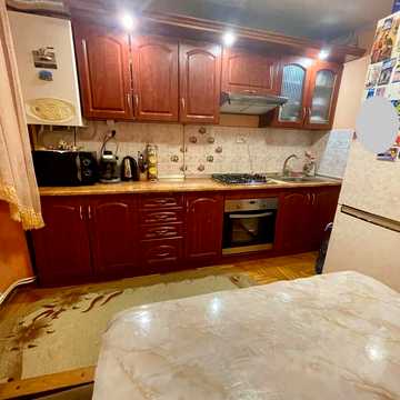 Олега Ольжича вул. (Івана Лобачевського), 41
