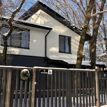 Балукова вул., (Будинок 11)