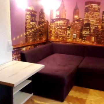 Клима Савури вул., 8