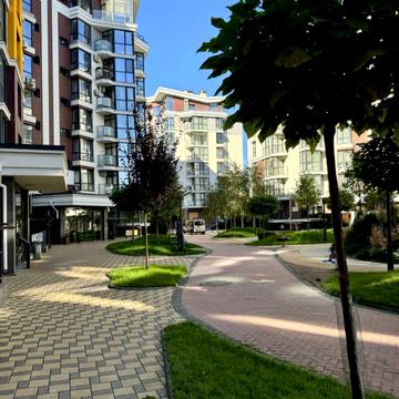 Прорізна вул., 13