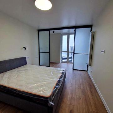 Олександра Олеся вул., 10