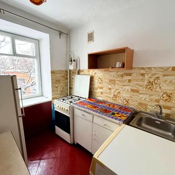 Героїв-прикордонників вул. (Некрасова), 13