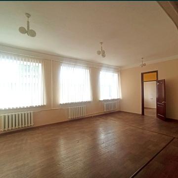 Мала Гончарівська вул., 28/30