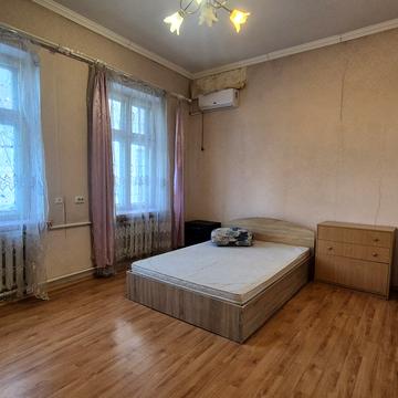 Утьосова вул., 14