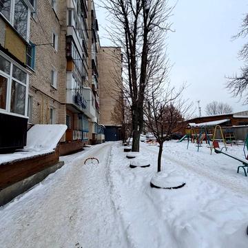 Героїв-прикордонників вул. (Некрасова), 1