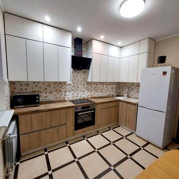 Миру вул., 29