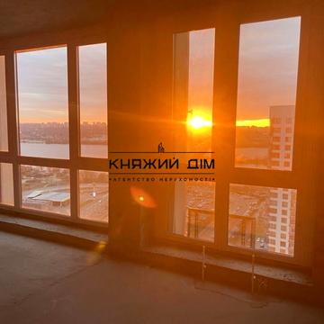 Зарічна вул., 2 к1