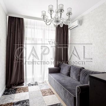 Василя Тютюнника вул. (Анрі Барбюса), 53