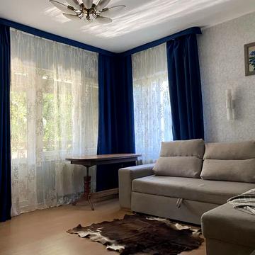 Богатирська вул., 34