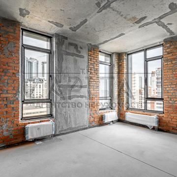 Василя Тютюнника вул. (Анрі Барбюса), 43