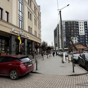 Владики Софрона Мудрого вул., 39