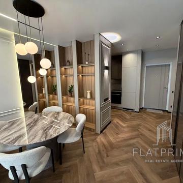 Дніпровська набережна вул., 15-Ж