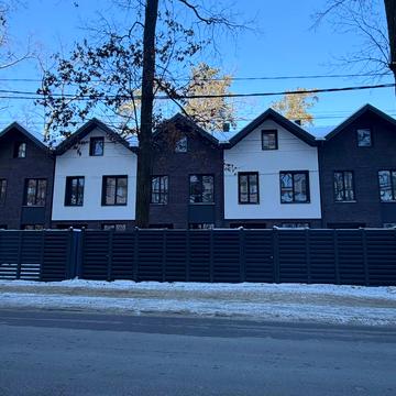 Київська вул., 46