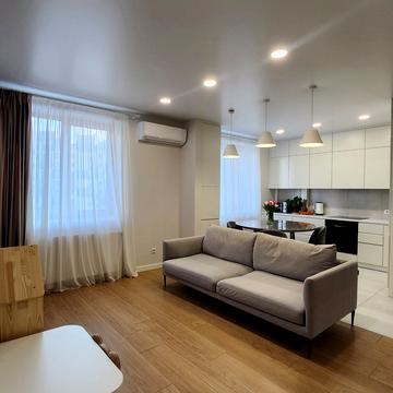 Європейська вул., 2